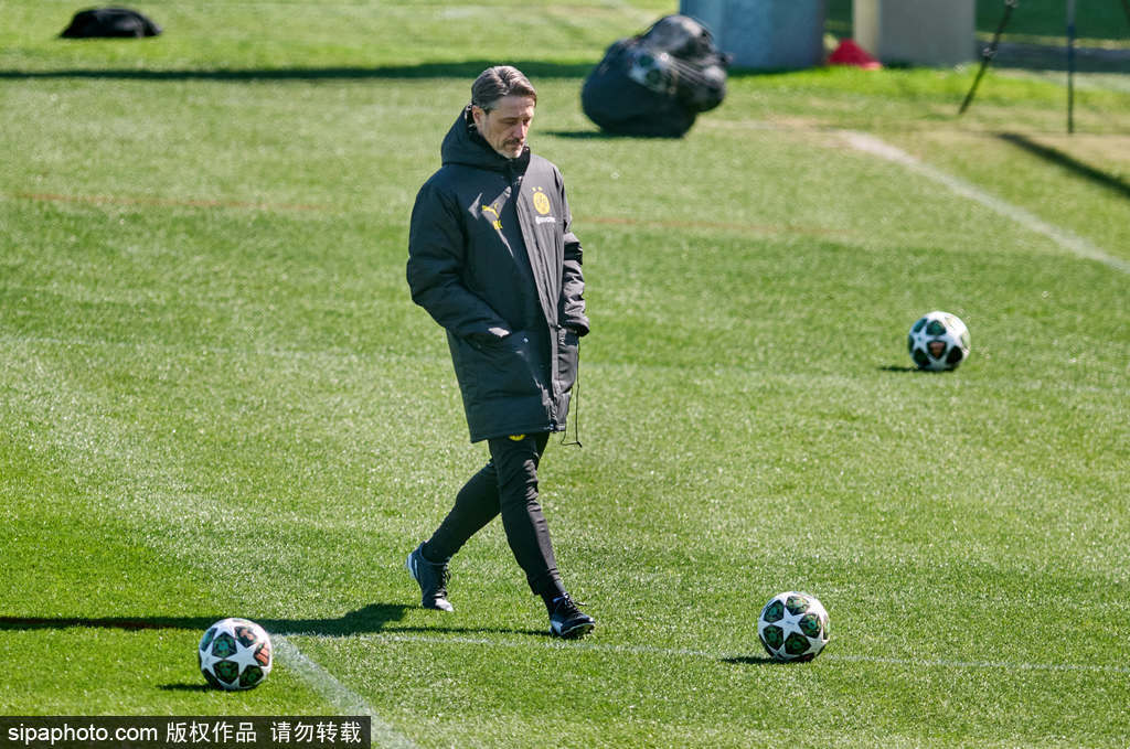 拜仁主帅科曼夺冠后只想好好睡一觉